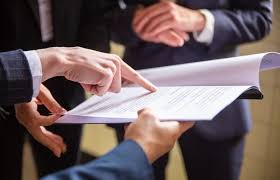 Why You Should Contact Lawyers Early in Your Legal Journey